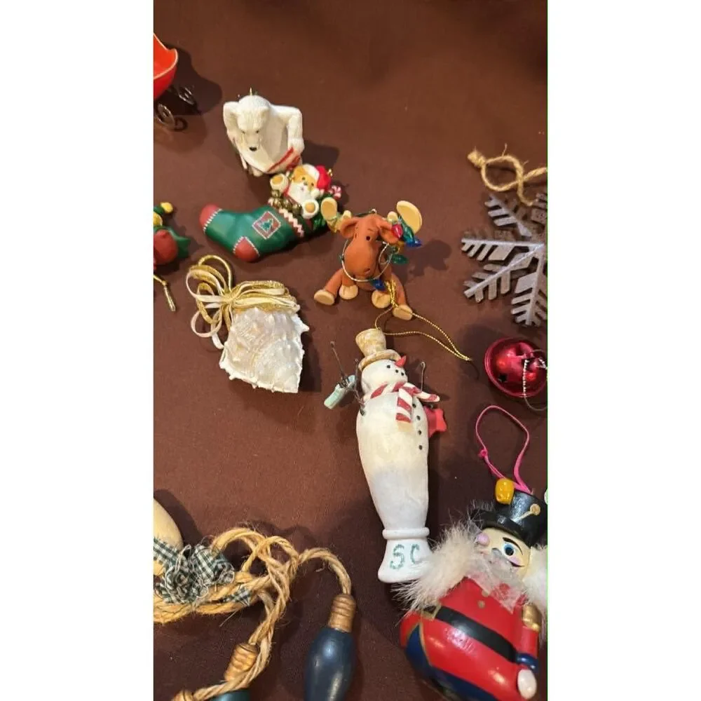 Christmas Ornaments Lot of 34  Mixed Lot
